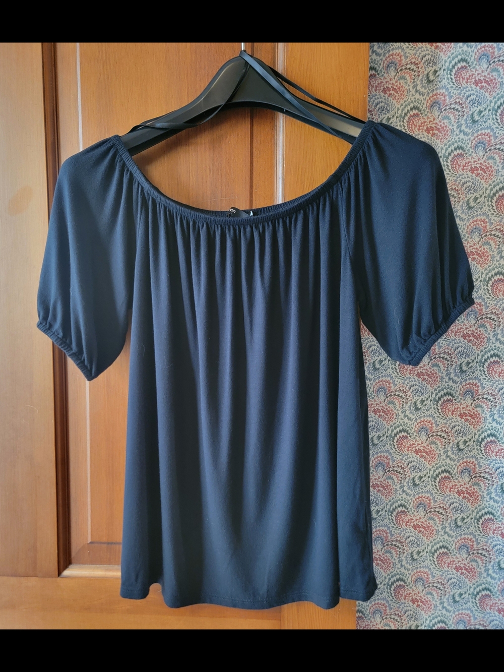 NWT Gibson Black Knit Off The Shoulder Blouse Gathered Puff Sleeve Top Small